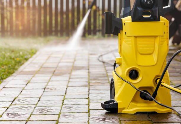 Best Pool Deck Cleaning  in East Basin, UT